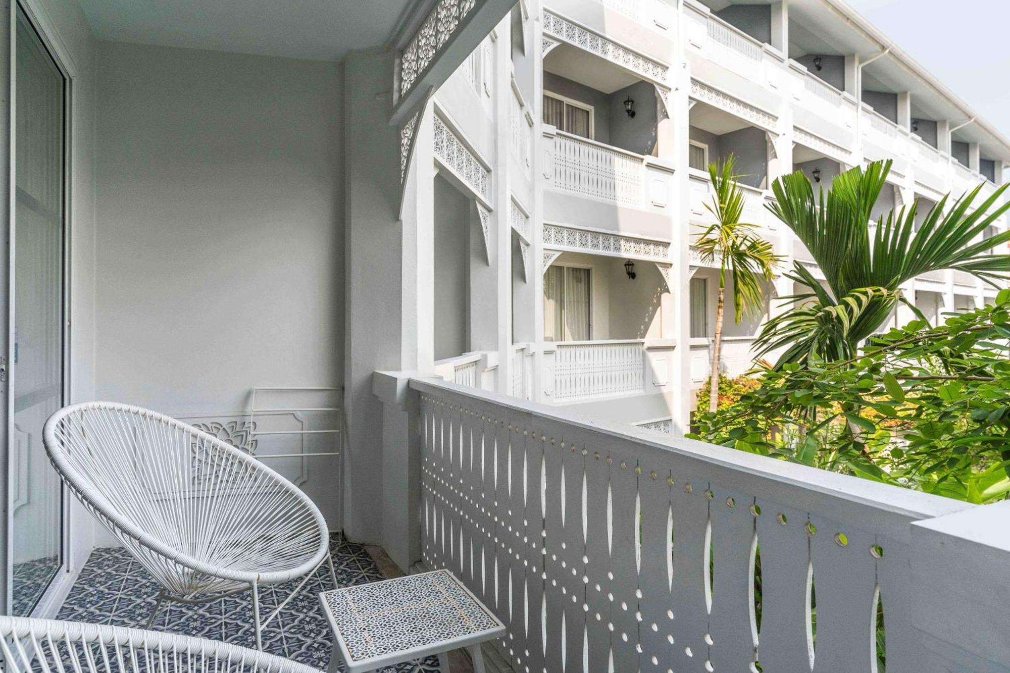 Away Chiang Mai Thapae Resort A Vegan Retreat Δωμάτιο φωτογραφία